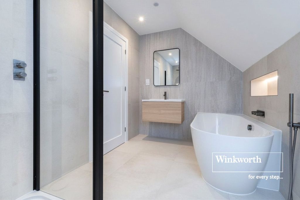 Additional image 12 of 4 bed detached house for saleRingwood Road, Ferndown, Dorset BH22