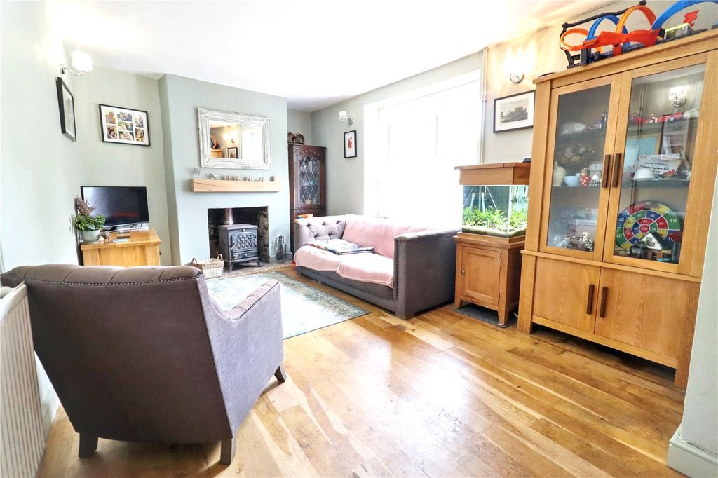 Property photo 2 of 14 Picture No. 26