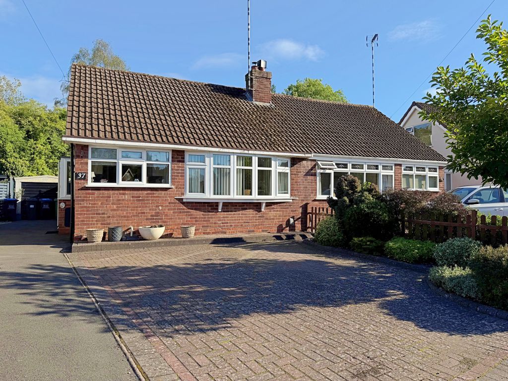 Property photo 1 of 12 Front