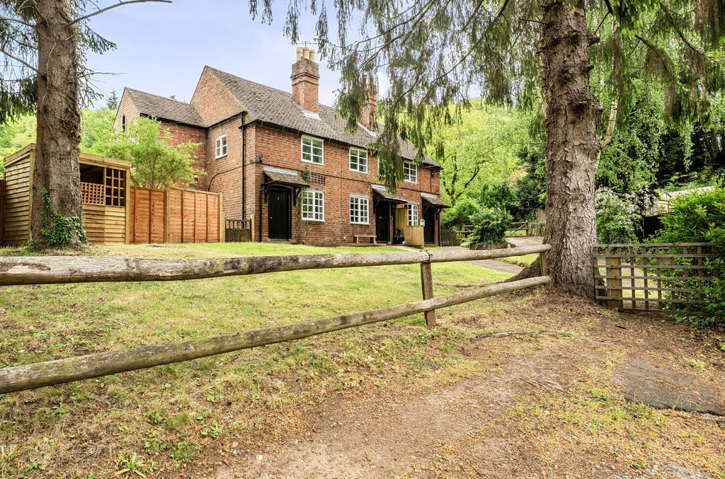 Property photo 1 of 20