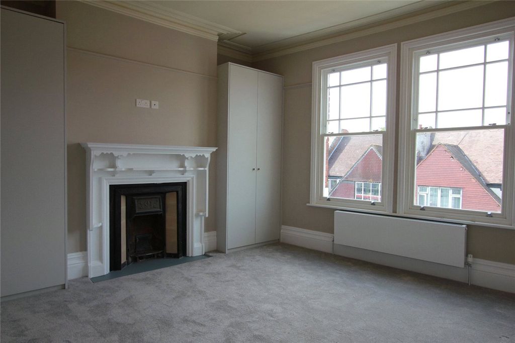Property photo 3 of 9 Picture No. 04