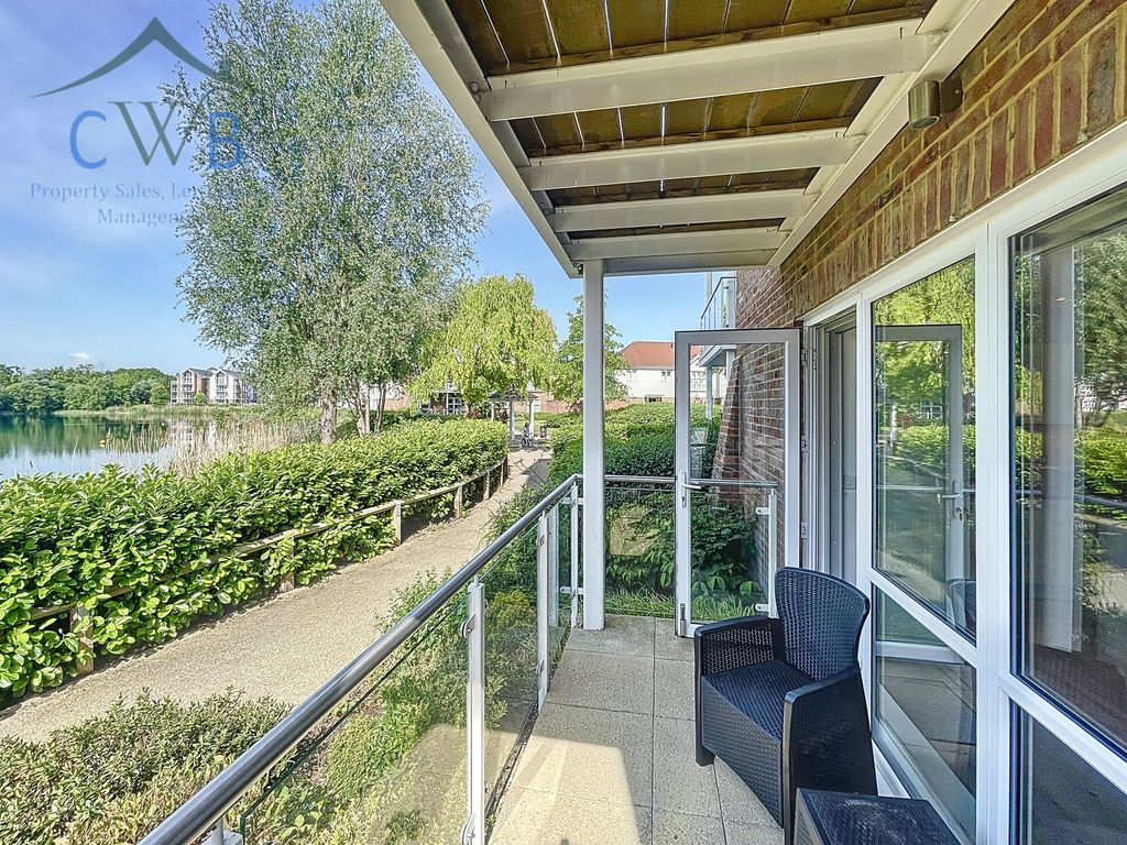 Property photo 2 of 20