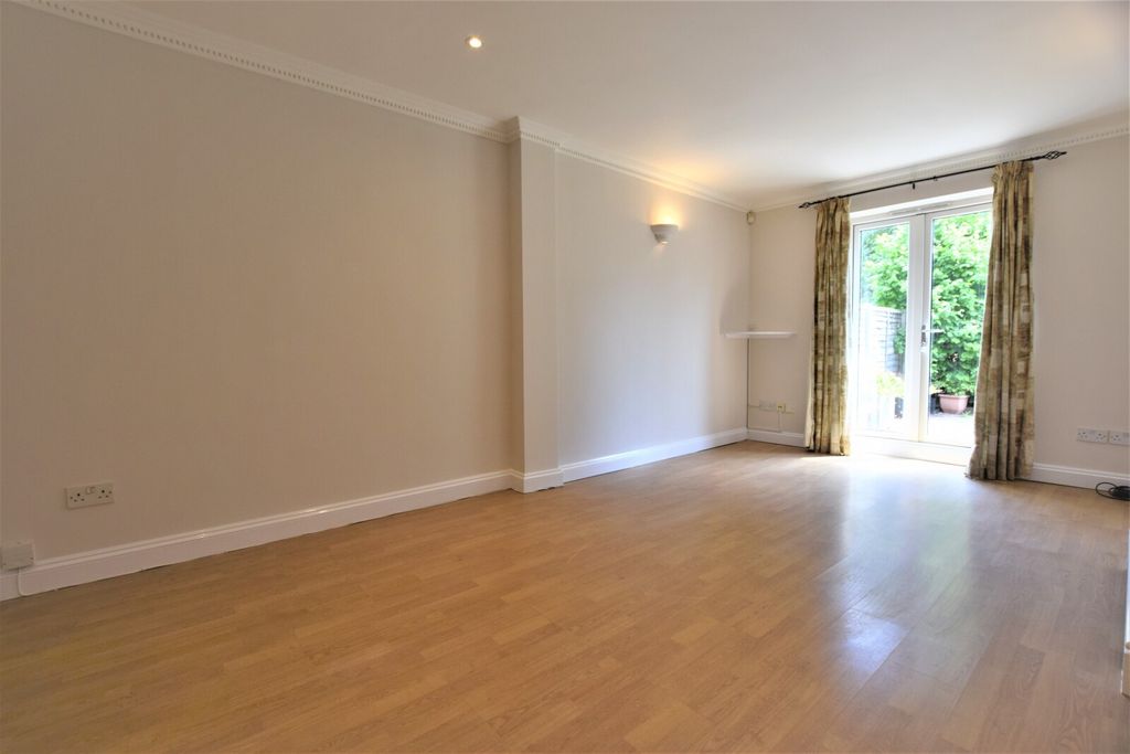 Property photo 3 of 11 Picture No. 03