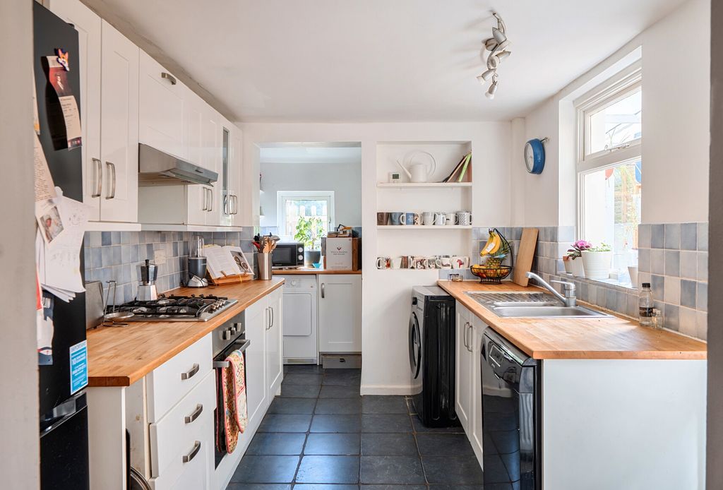 Property photo 2 of 23 1459649-9-6A173c0...