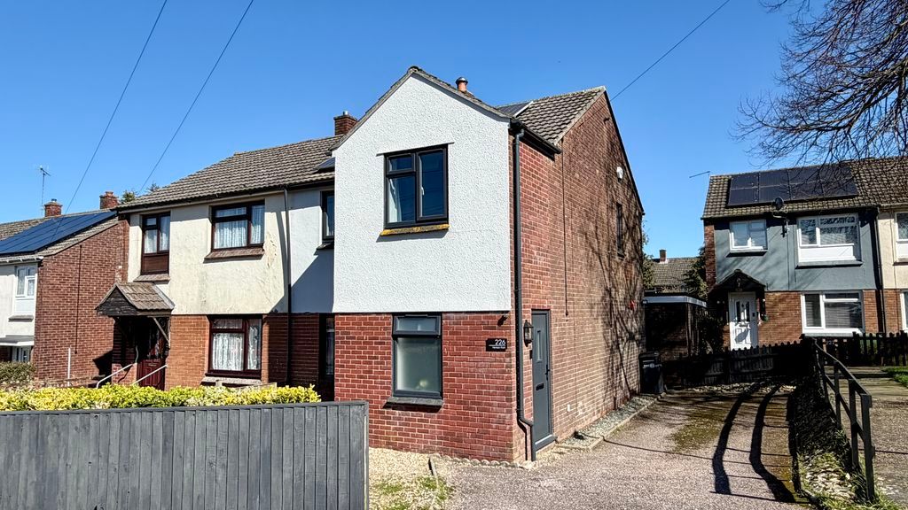 Property photo 1 of 16 Front Aspect