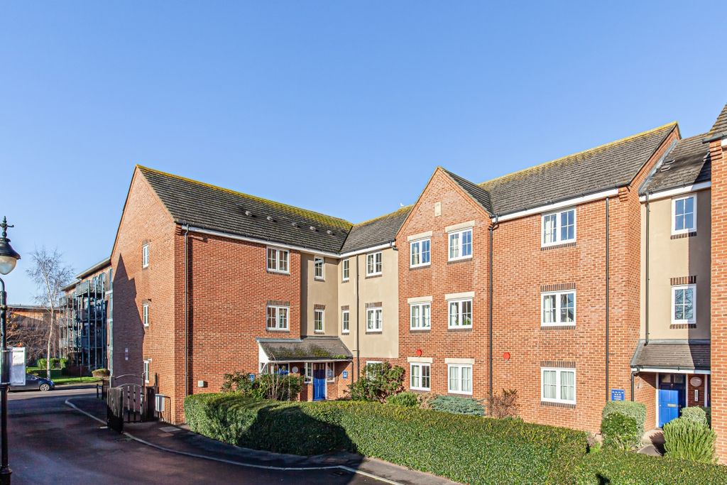 Property photo 2 of 9 180506