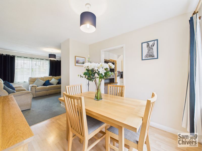 Property photo 2 of 22 Photo 11