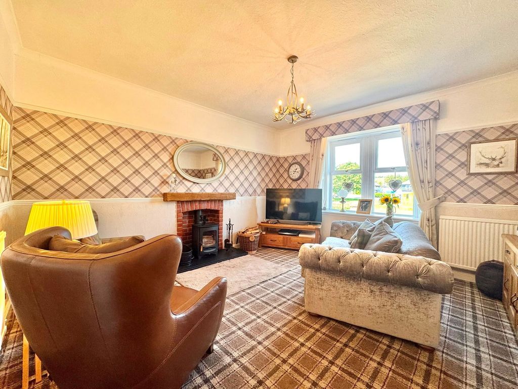 Property photo 3 of 30