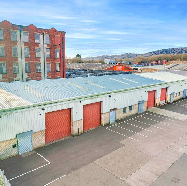 Property photo 3 of 4