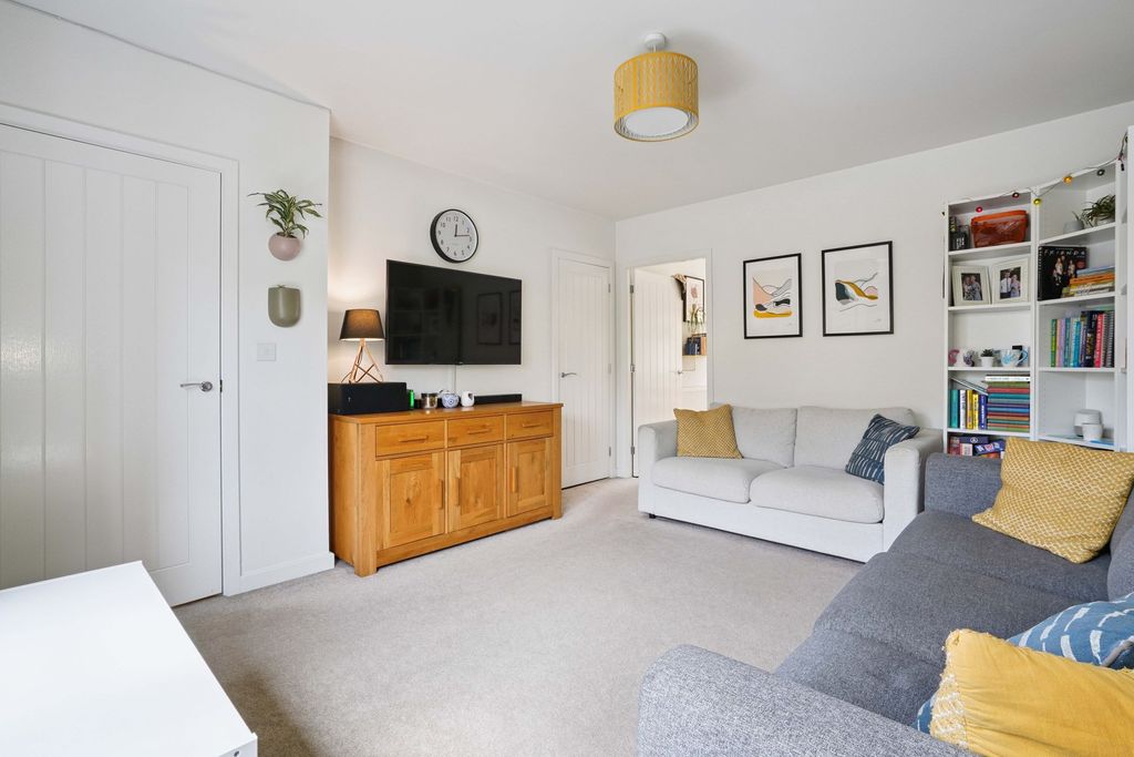Property photo 3 of 13 Reception Room