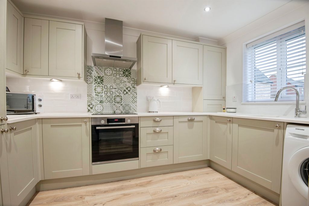 Property photo 3 of 16