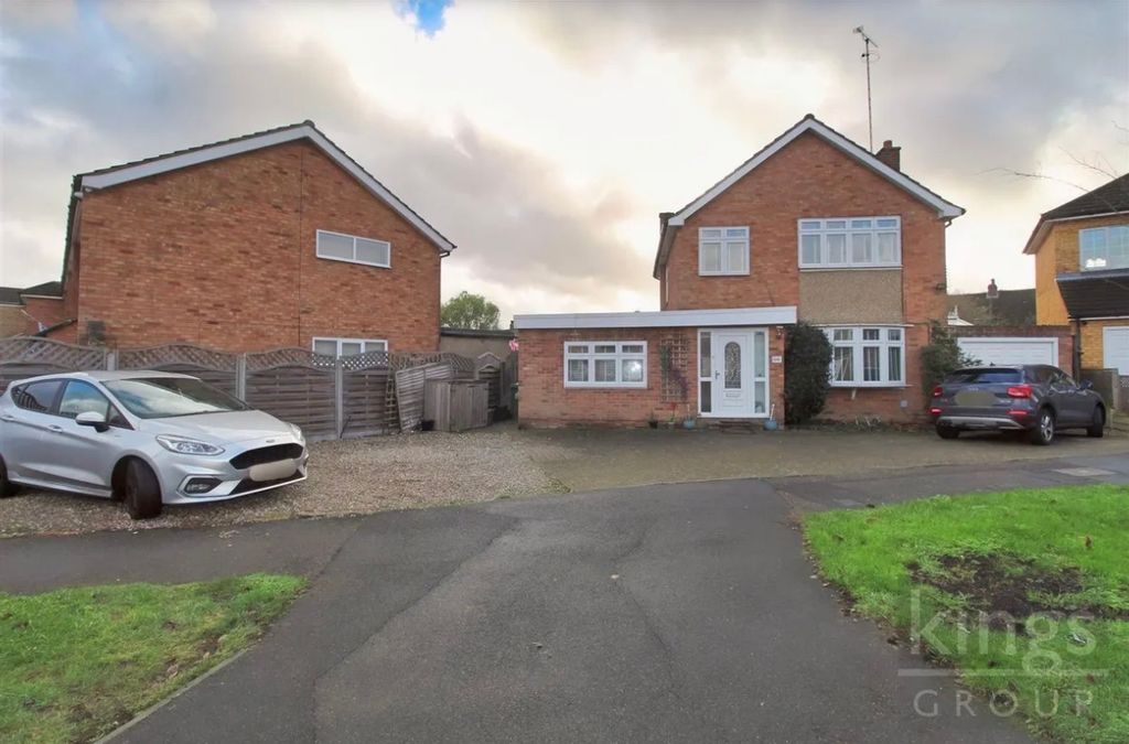 Property photo 2 of 19 Img_2129