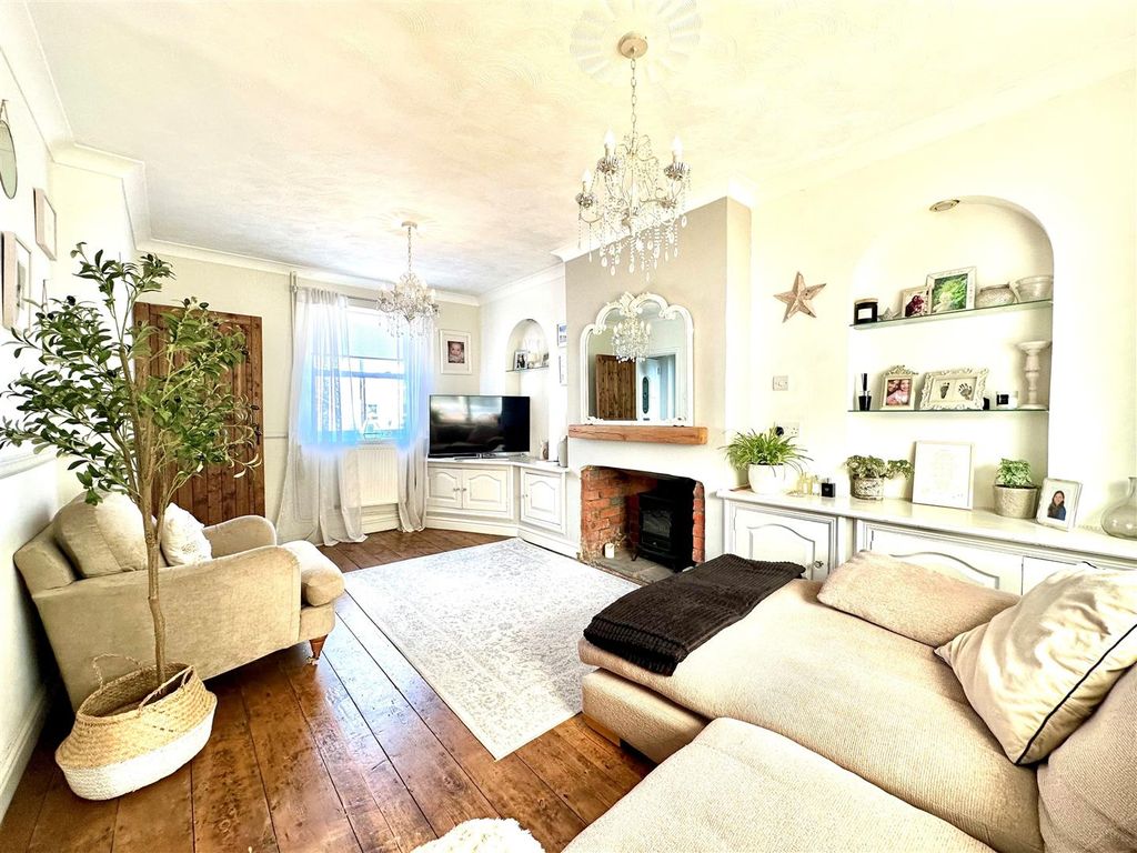 Property photo 2 of 15 12.Jpg