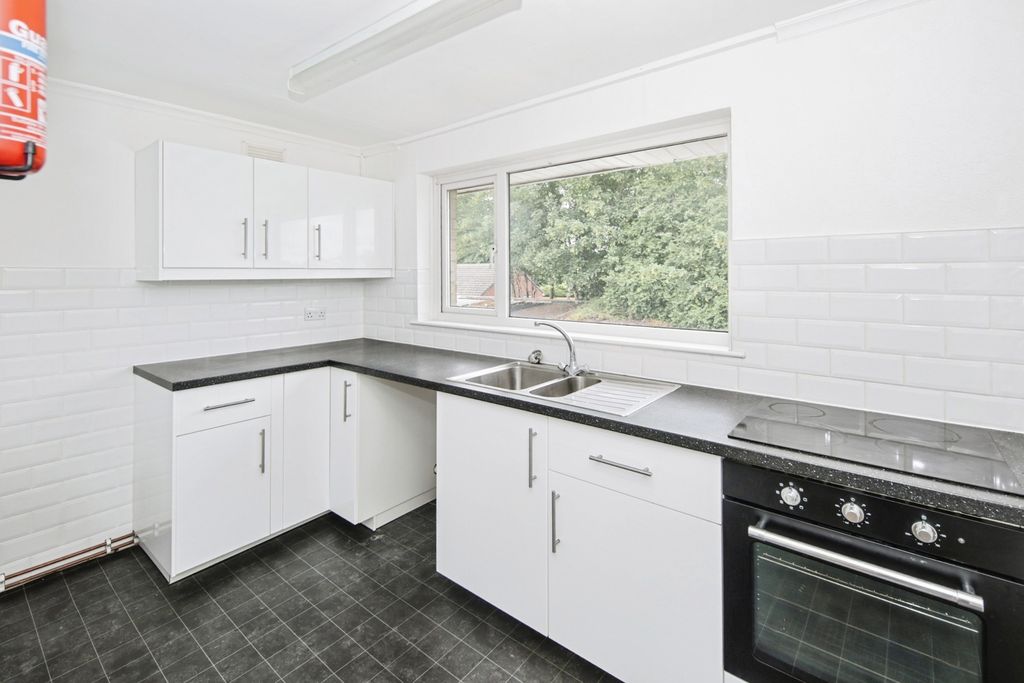 Property photo 2 of 17 Pbox-Img.Jpg