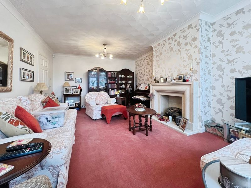 Property photo 2 of 27 Living Room