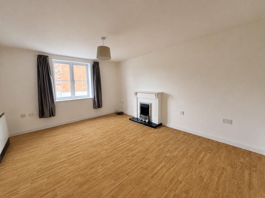 Property photo 2 of 6 Living Room