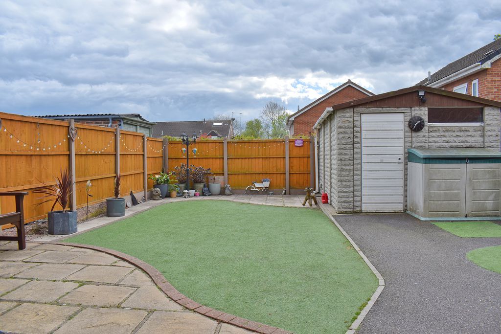 Property photo 2 of 11 Photo 9