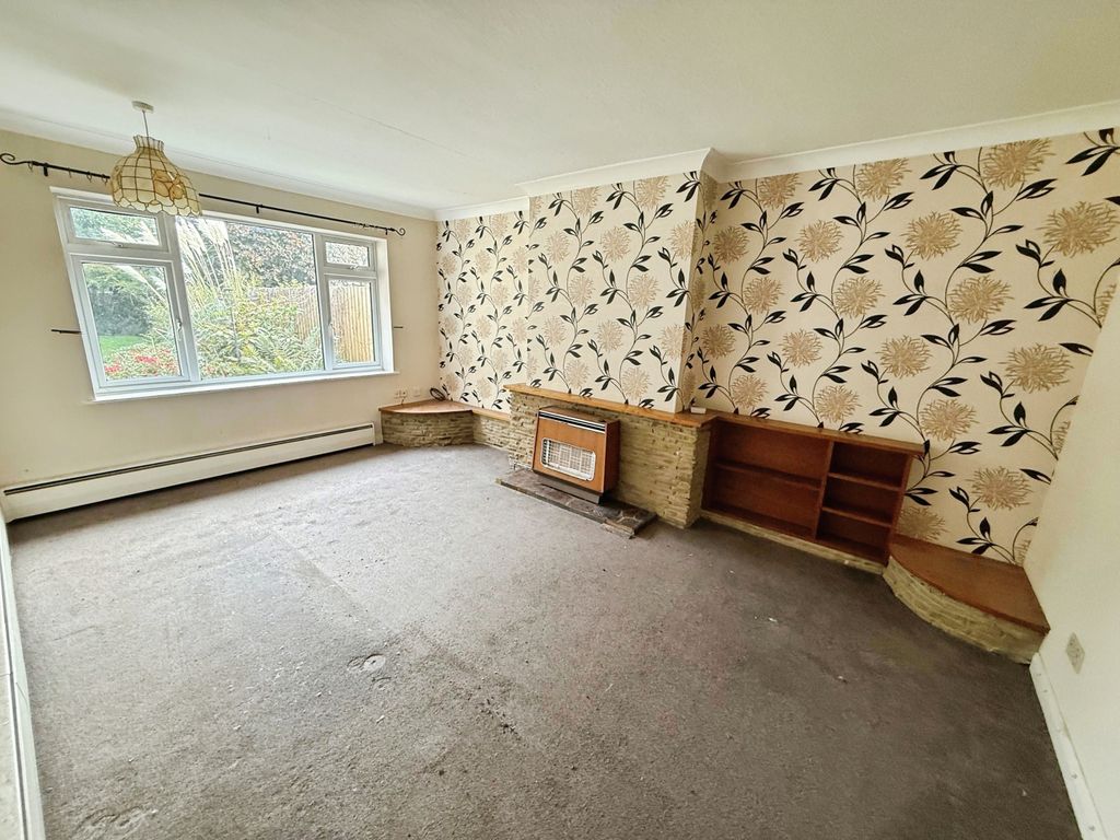 Property photo 2 of 13 Gallery