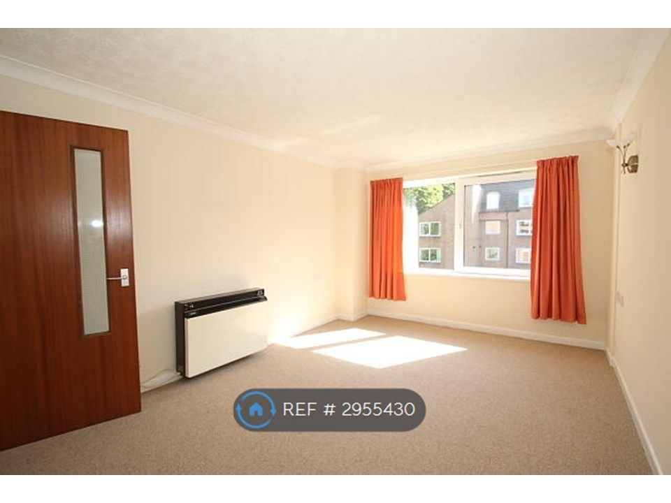 Property photo 3 of 6