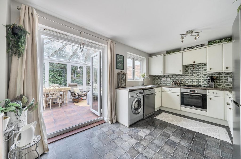 Property photo 3 of 19 1391071-10-69777De562A7A.Jpg