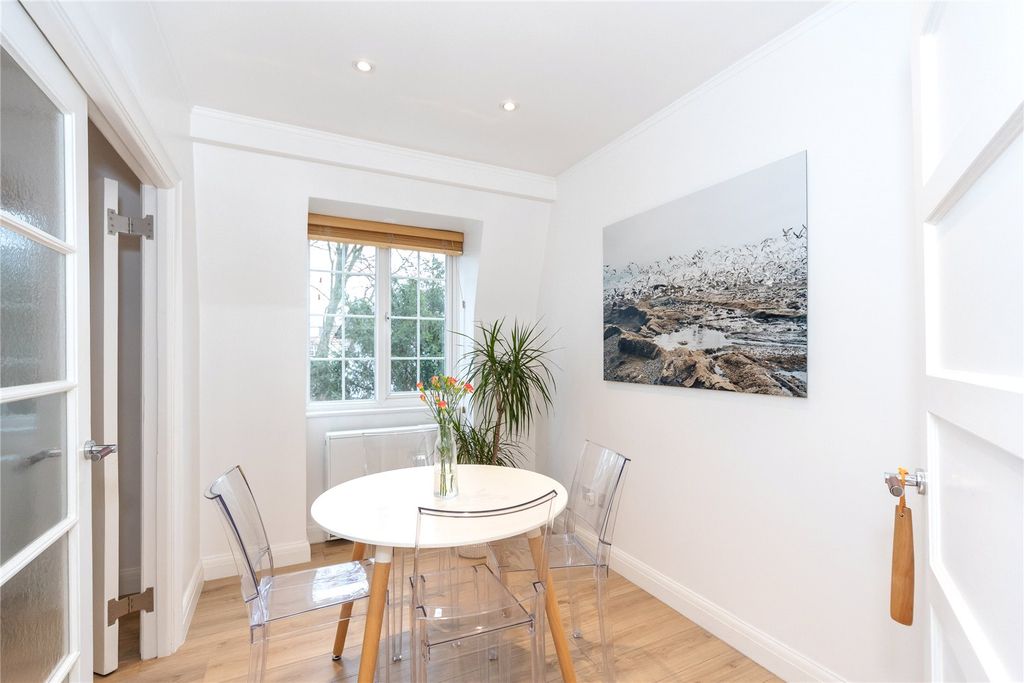 Property photo 3 of 8 Picture No. 05