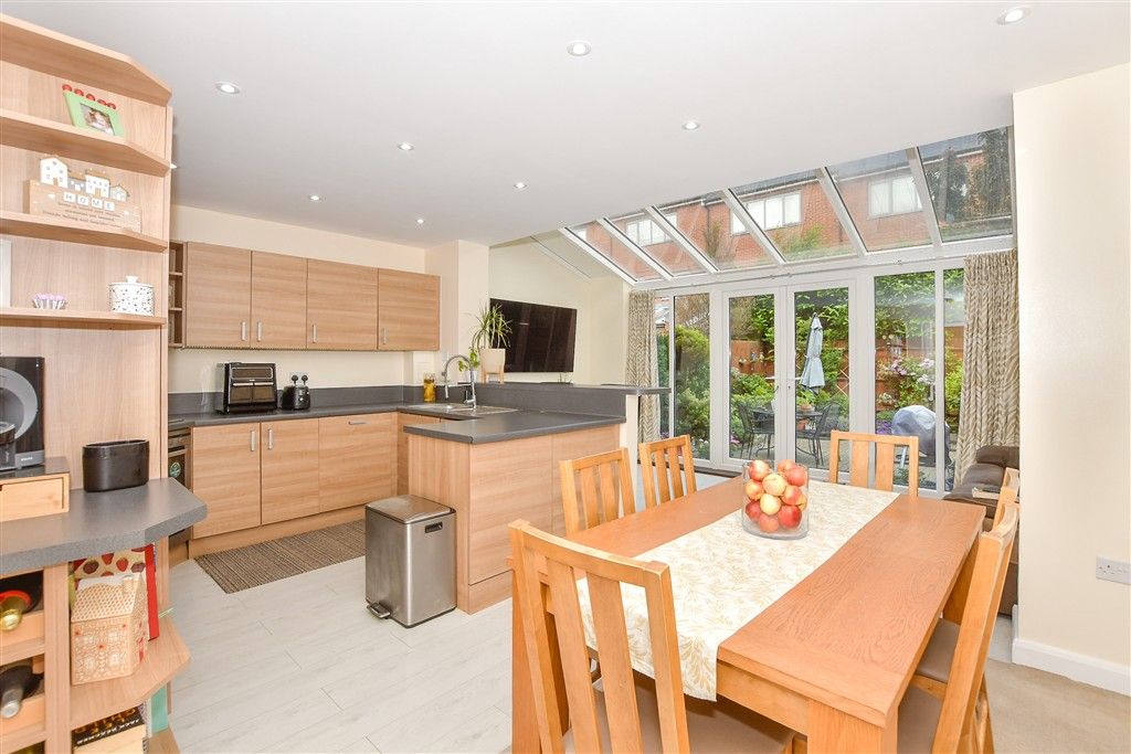Property photo 2 of 12 Kitchen/Diner