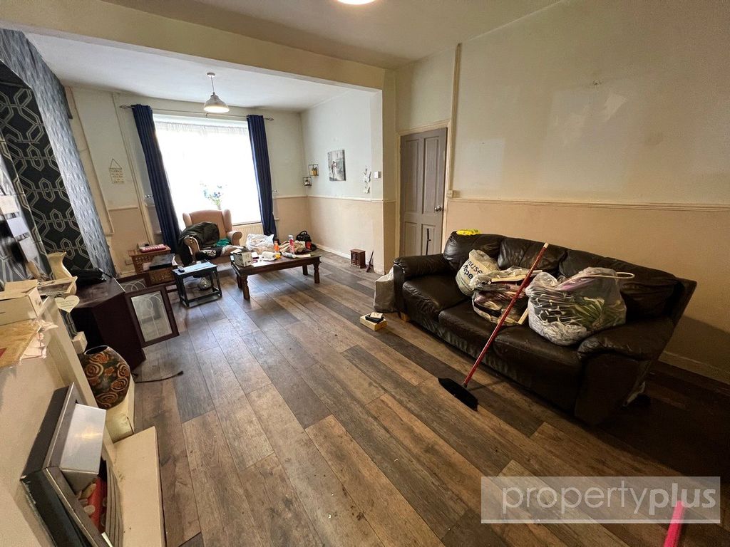 Property photo 3 of 14 Picture No. 09