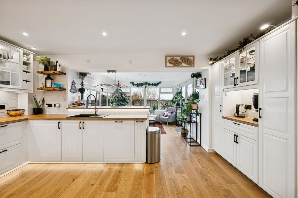 Property photo 2 of 41 Kitchen/Dining/Living Area