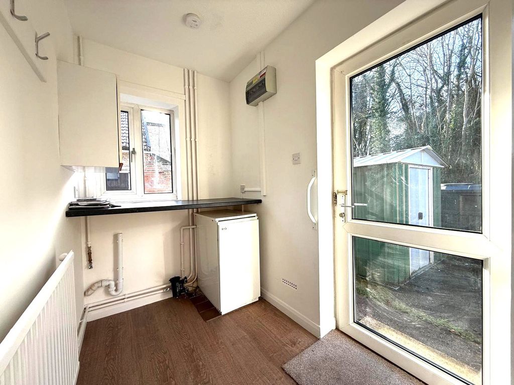 Property photo 3 of 10 Picture No. 10