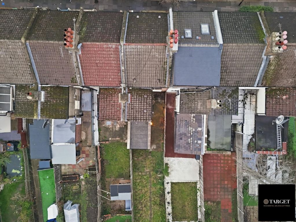 Property photo 3 of 14 Dji_20260112163136_0015_d.Jpg