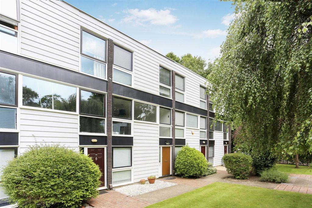 Property photo 1 of 23 1279818125 - 3.Jpg