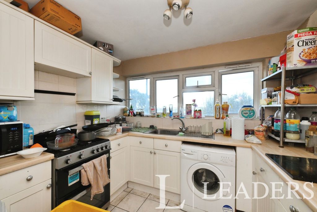Property photo 2 of 7 Pbox-Img.Jpg