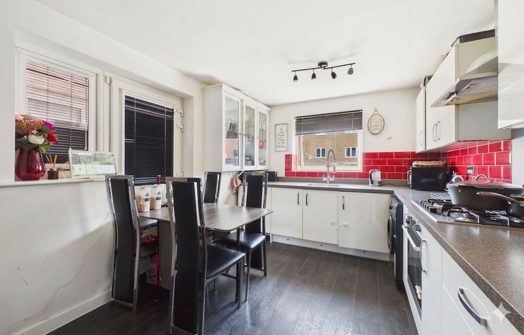 Property photo 2 of 15 Breakfast Kitchen Digitally Enhanced