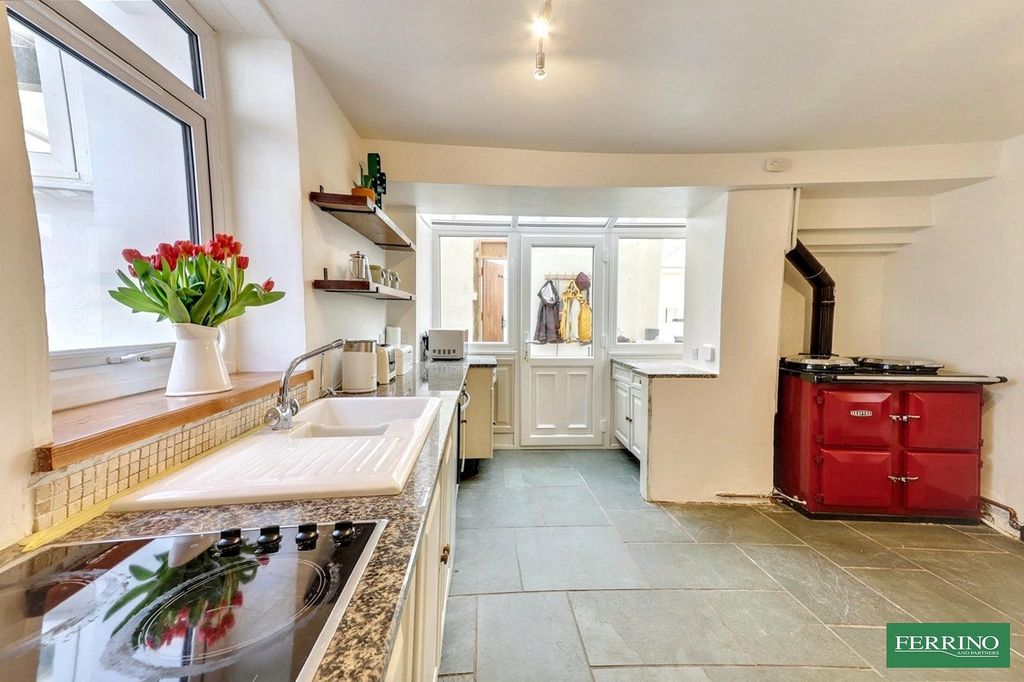 Property photo 3 of 26 Kitchen Breakfast Room