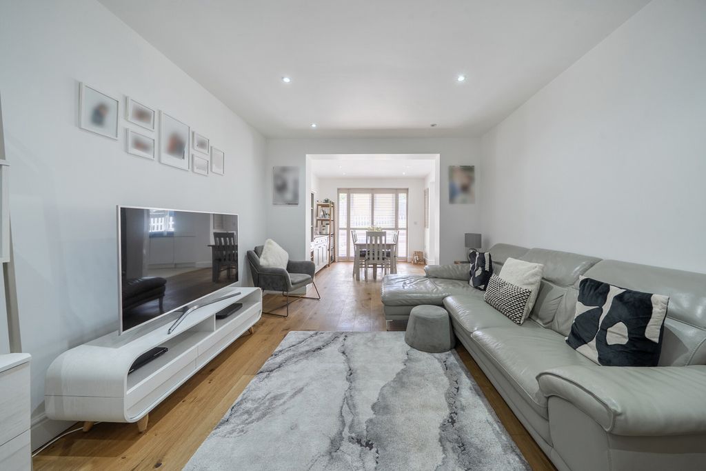Property photo 2 of 21 1478177-21-6A3136...