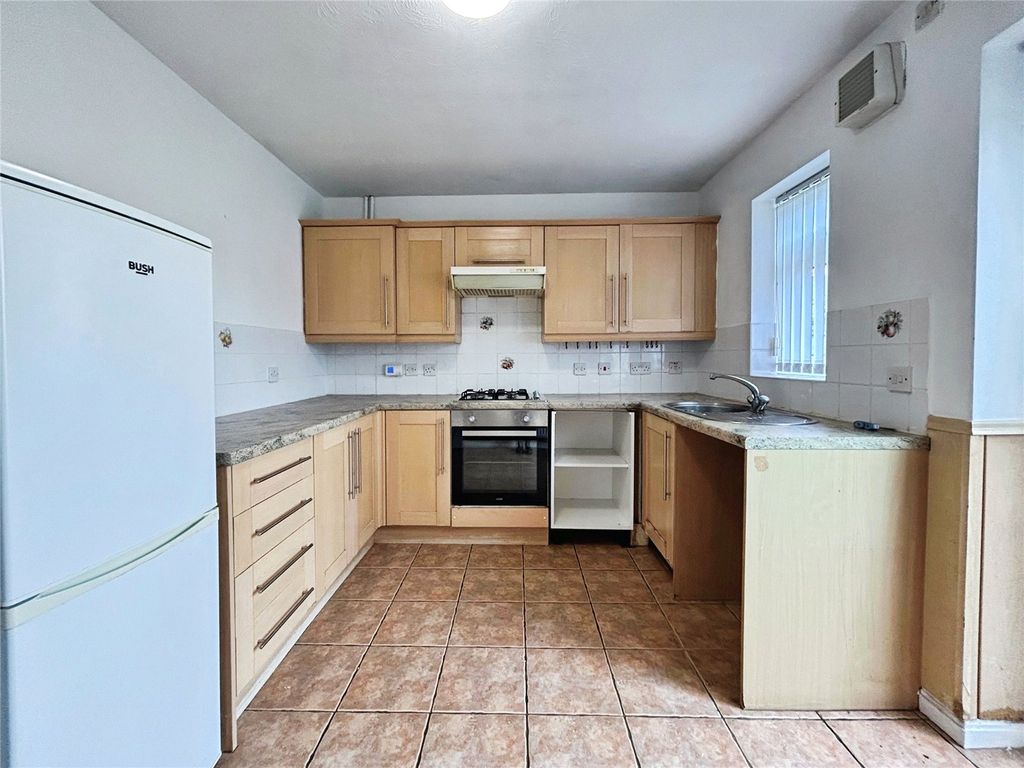 Property photo 3 of 7 Picture No. 09