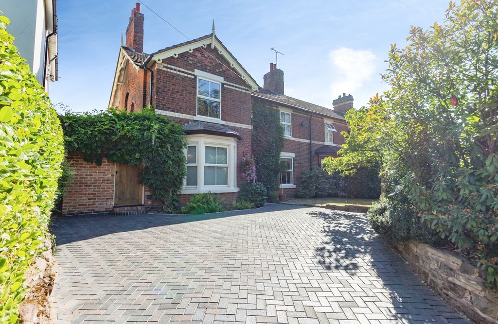Property photo 1 of 30 Pbox-Img.Jpg
