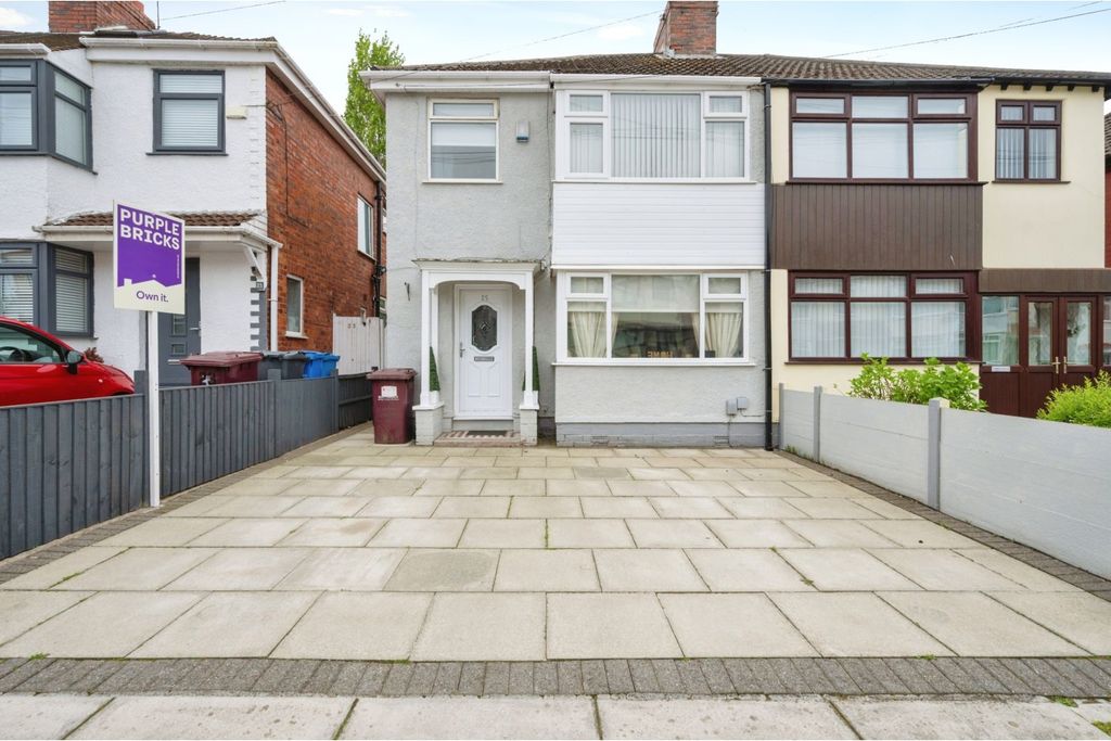 Property photo 1 of 16 Front