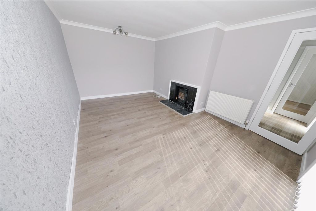 Property photo 3 of 23 c