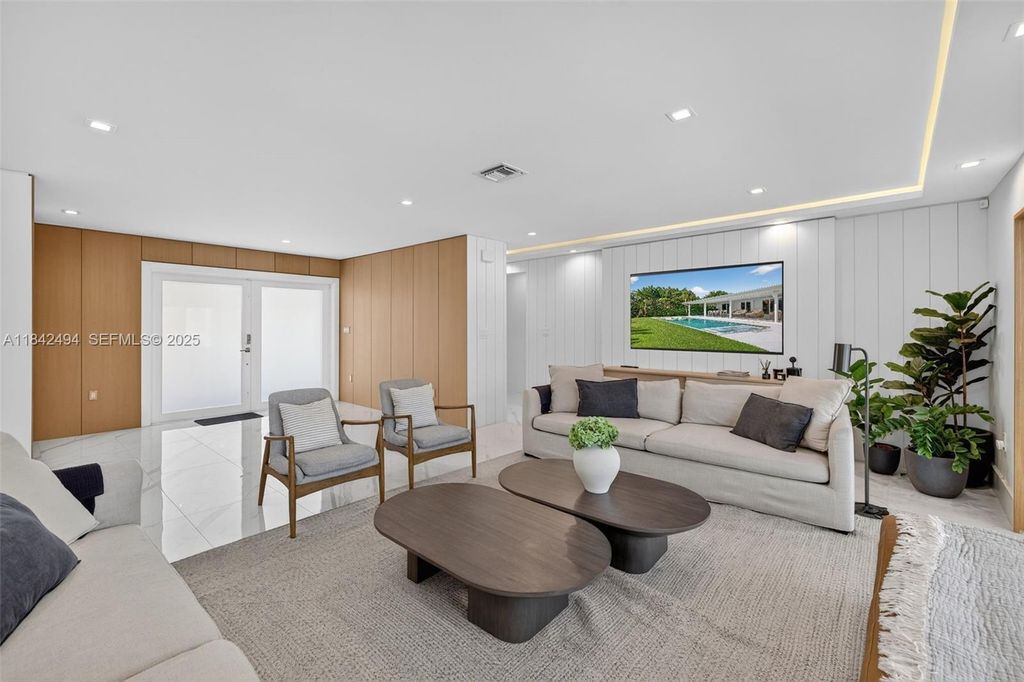 Property photo 3 of 20 <Alttext/>