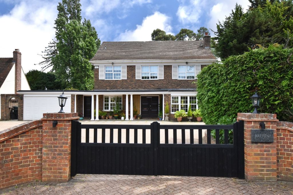 4 bed detached house for saleWesterham Road, Keston, Kent BR2