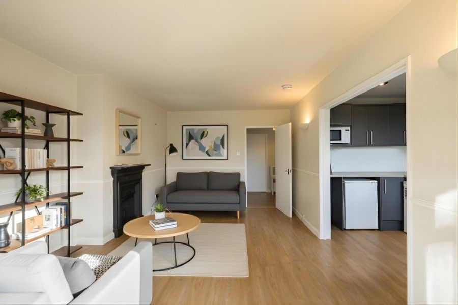 Property photo 3 of 12