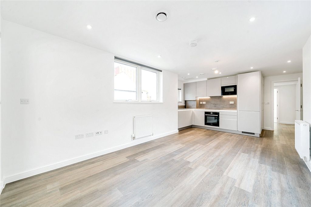 Property photo 3 of 17 Picture No. 03