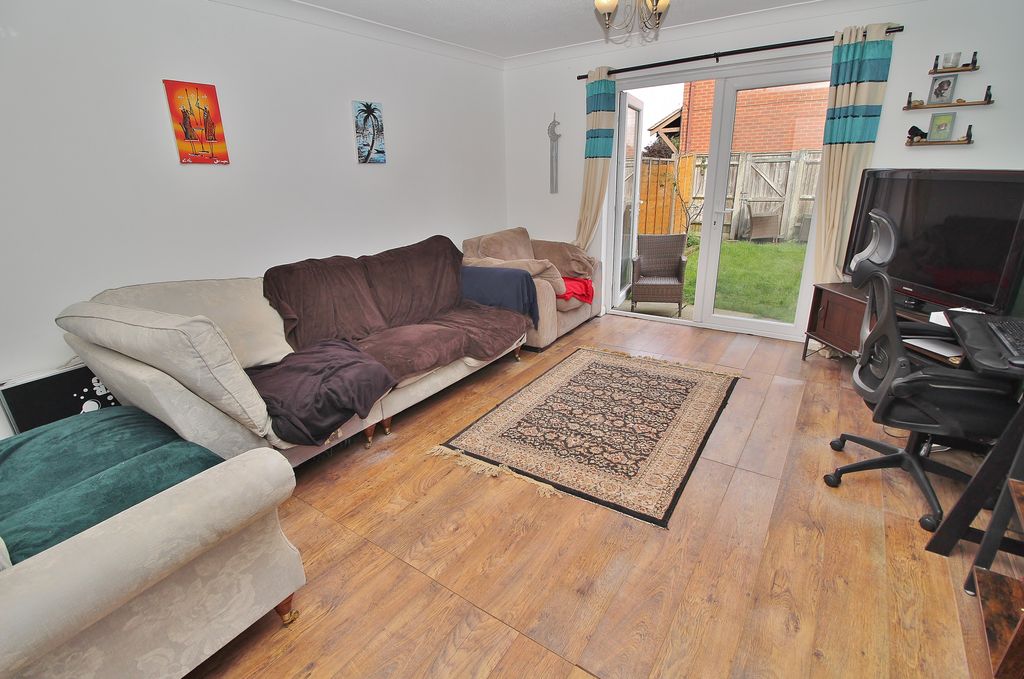 Property photo 2 of 7