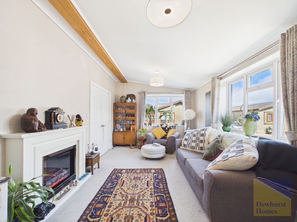 Property photo 2 of 26