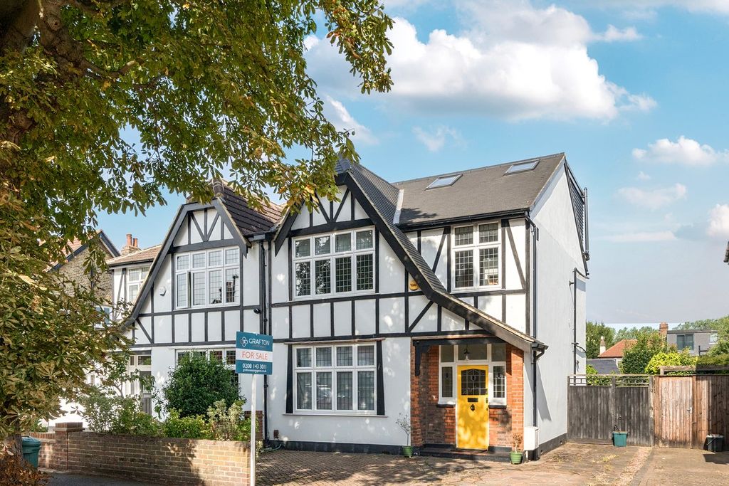 Property photo 1 of 14