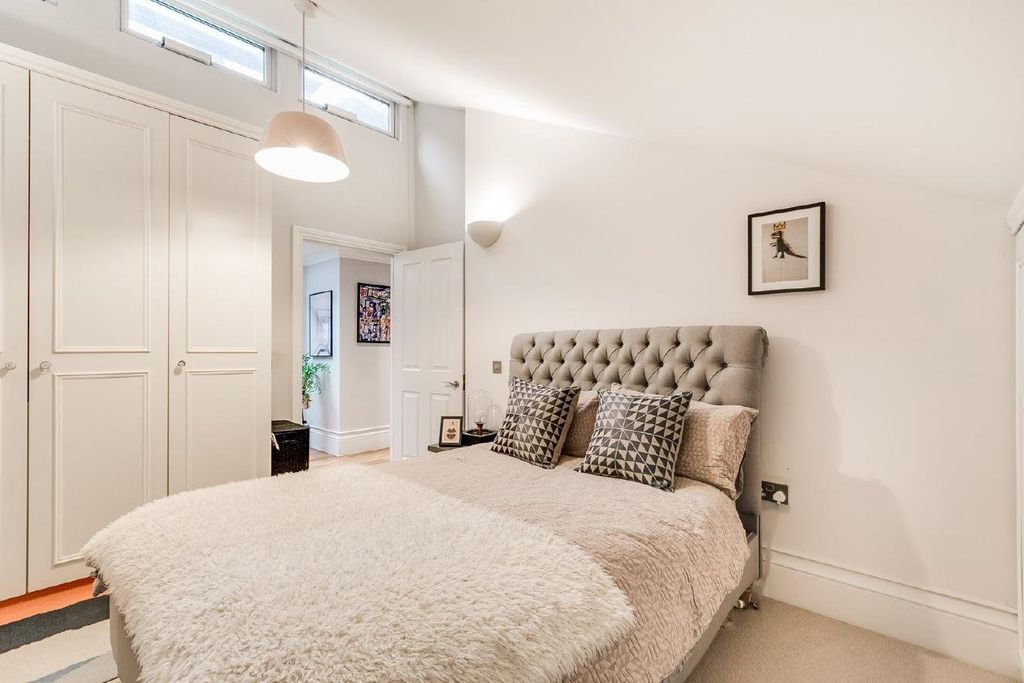 Property photo 3 of 14 Picture No. 07