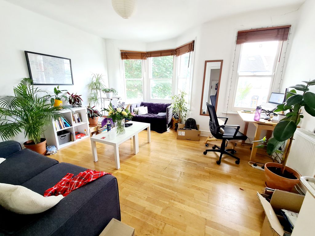 Property photo 2 of 7