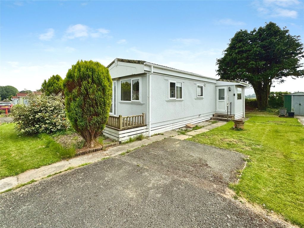 Property photo 1 of 27 Picture No. 11