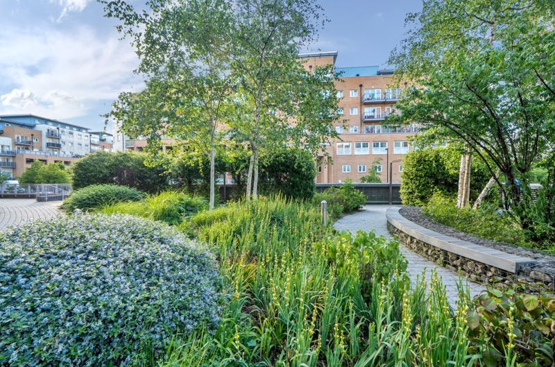 Property photo 1 of 14 Photo 18